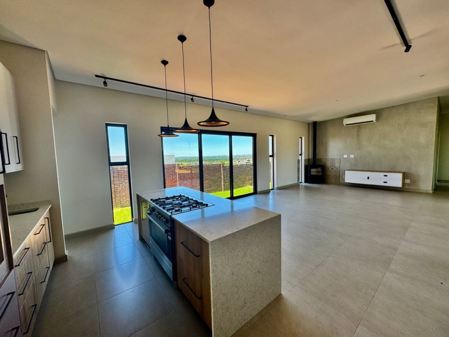 3 Bedroom Property for Sale in Helderzicht Eco Estate North West